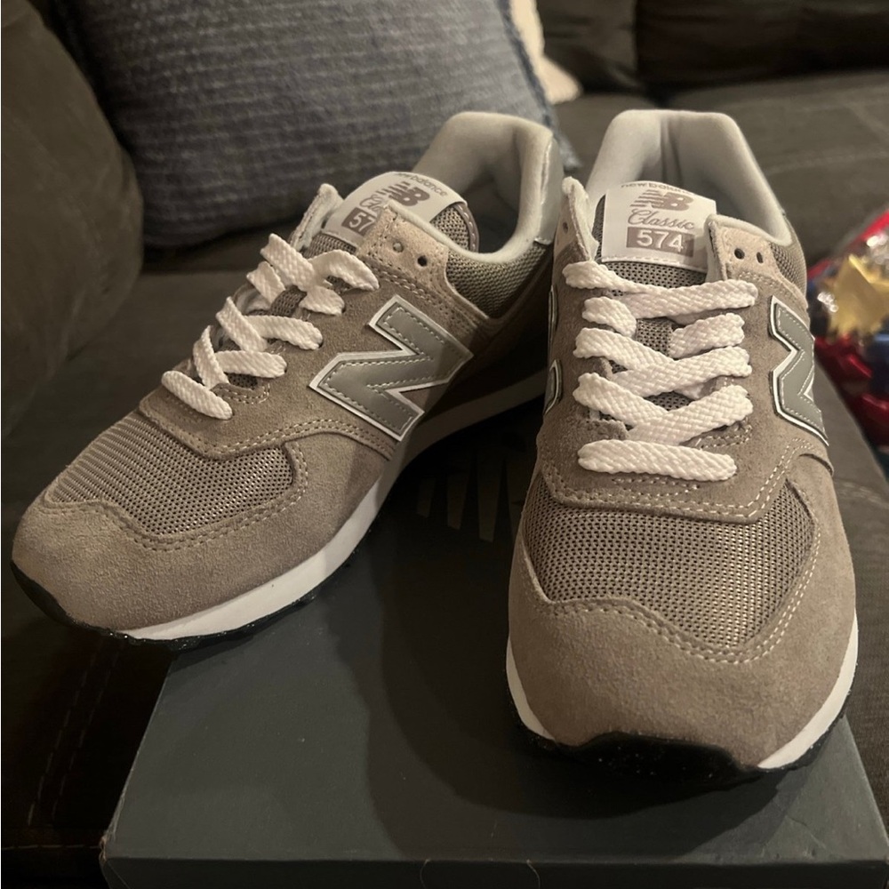 New Balance Sneakers